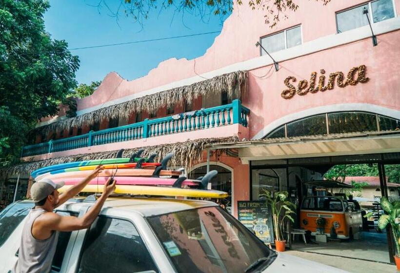 فندق Selina Santa Teresa North Hostel