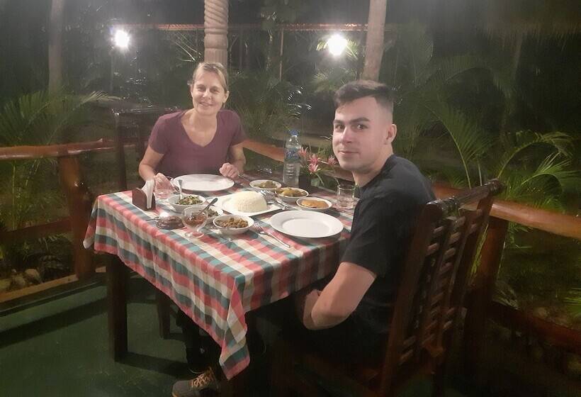 בית מלון כפרי Sigiri Heritage Villa