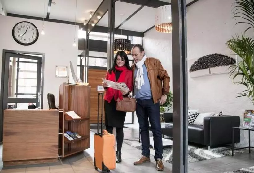 ホテル Ulvf La Citadelle De Conflans