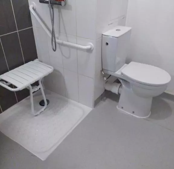 ホテル Ulvf La Citadelle De Conflans