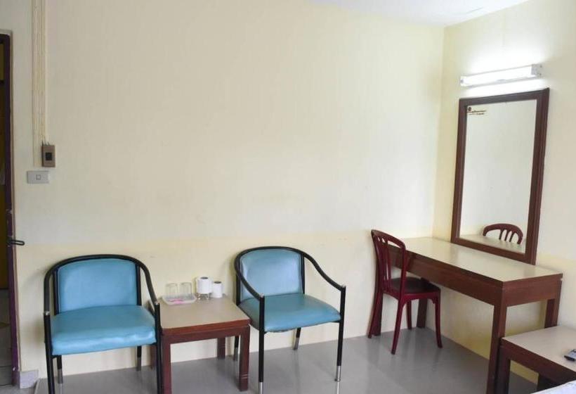 호텔 โรงแรมวัฒนาตรัง