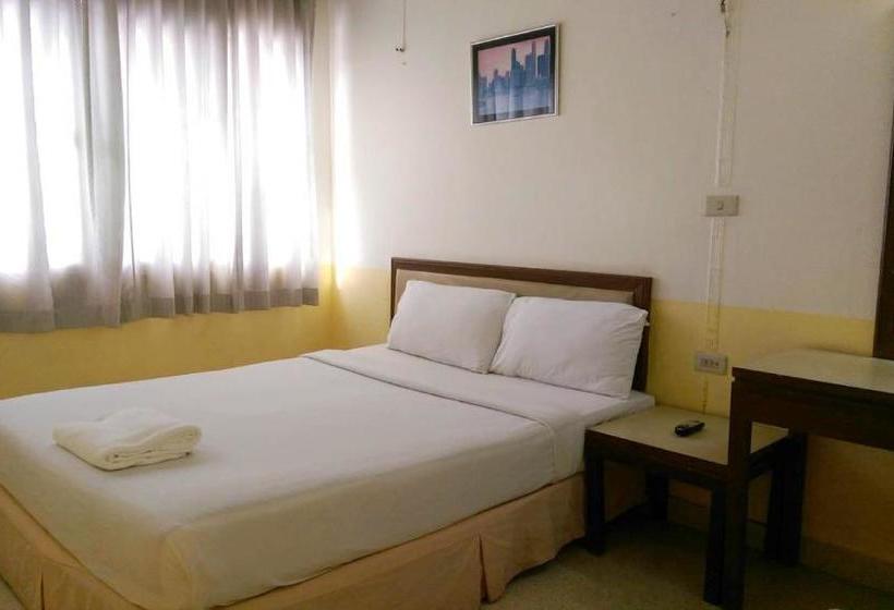 호텔 โรงแรมวัฒนาตรัง