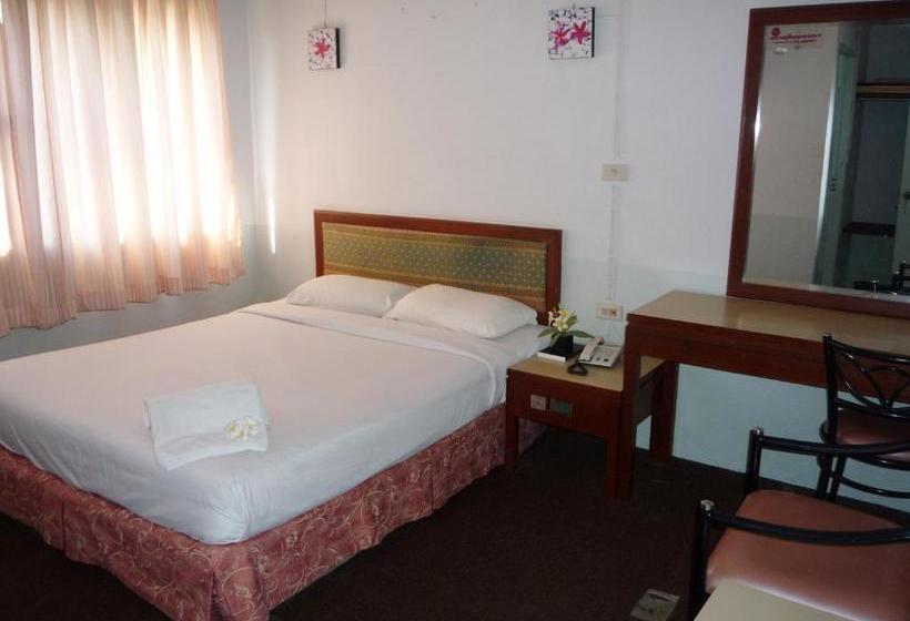 호텔 โรงแรมวัฒนาตรัง