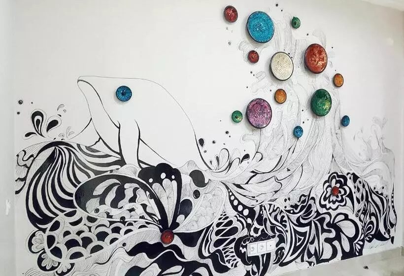 Hostel Nuka Beach Inn