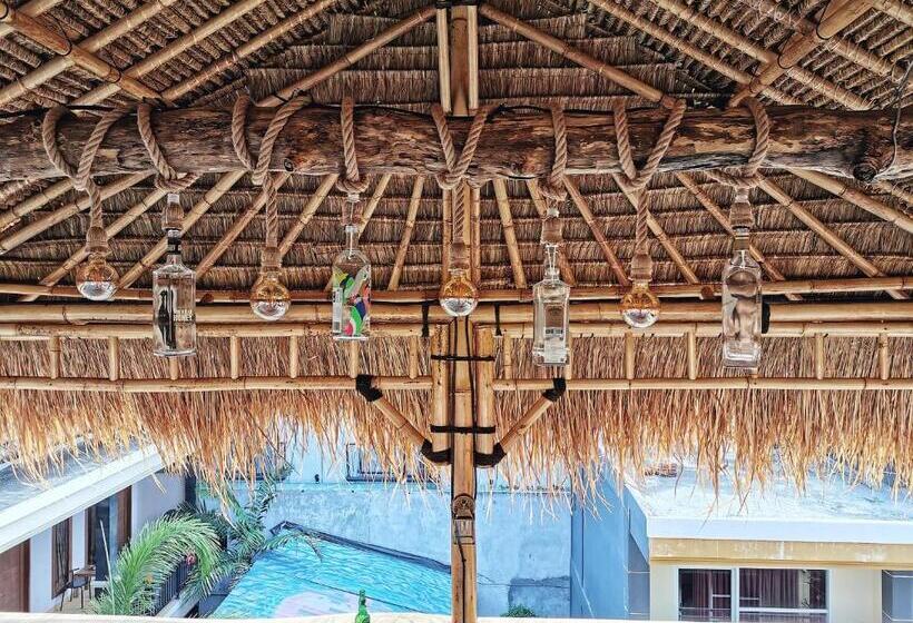 旅馆 Nuka Beach Inn