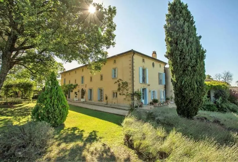 تختخواب و صبحانه Domaine De Fos