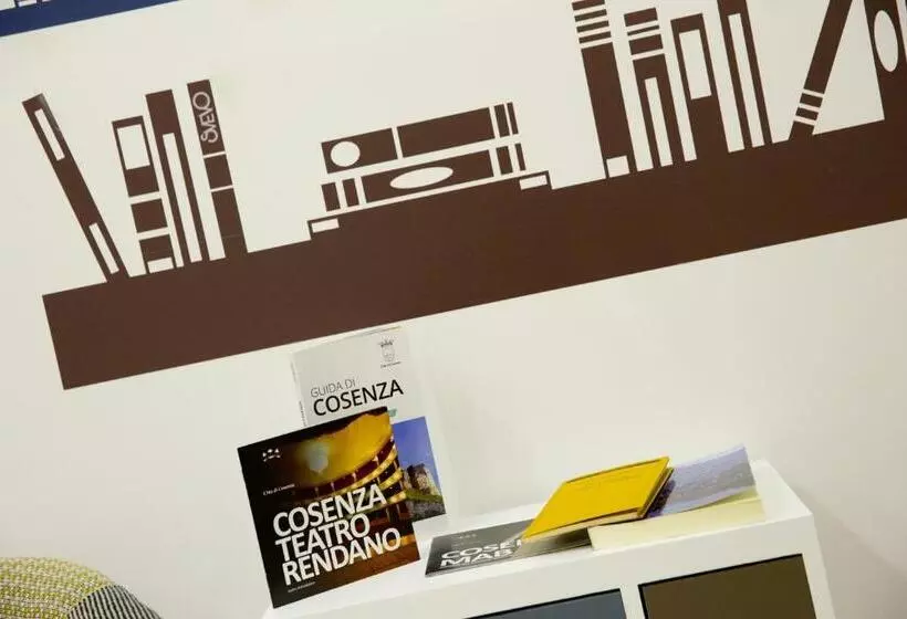 تختخواب و صبحانه Svevo