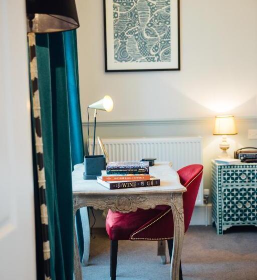 호텔 Banyers House