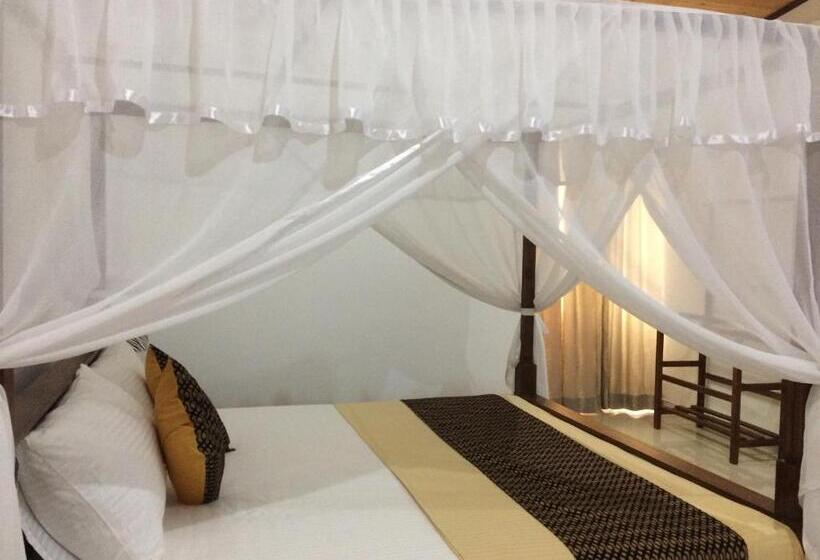 ホテル Gg Lodge Mirissa