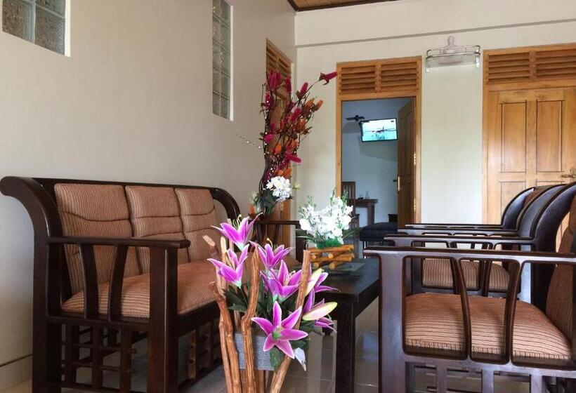 ホテル Gg Lodge Mirissa