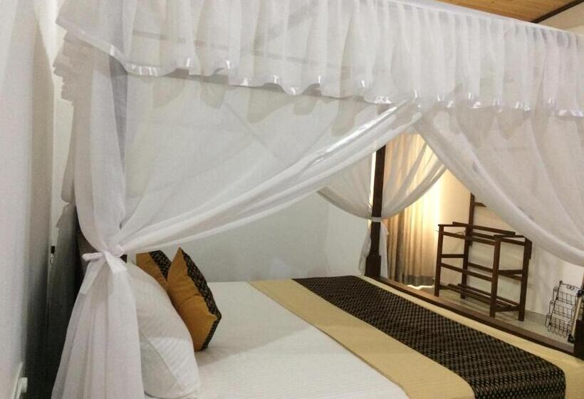 ホテル Gg Lodge Mirissa