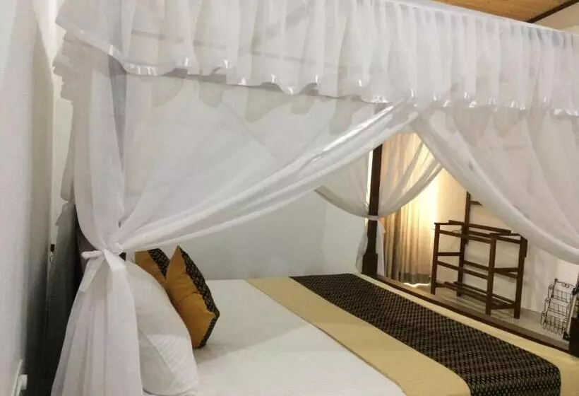 ホテル Gg Lodge Mirissa