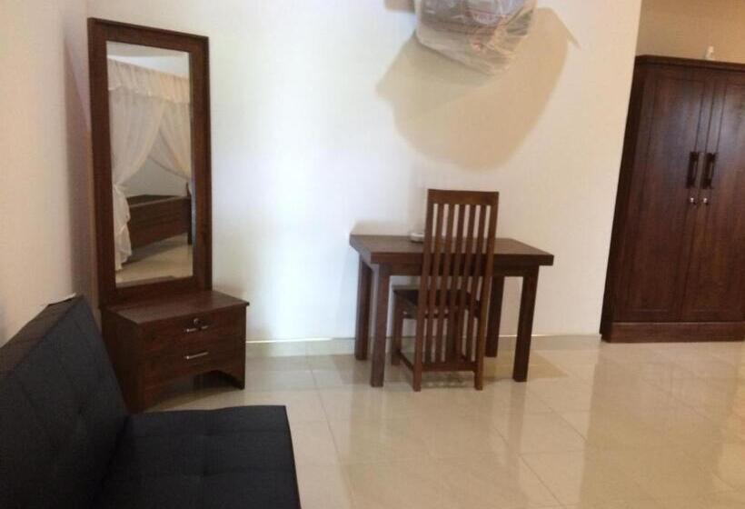 ホテル Gg Lodge Mirissa