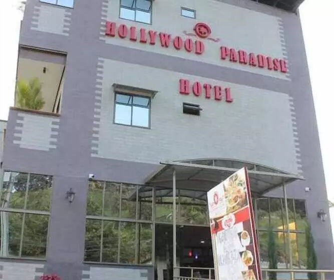 Hotelli Hollywood Paradise Zf