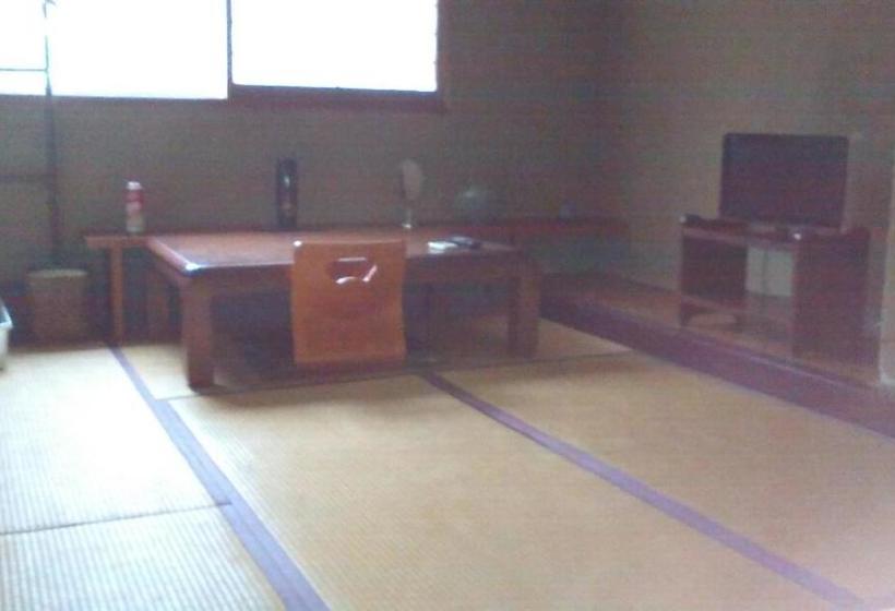 Sarasaya Ryokan