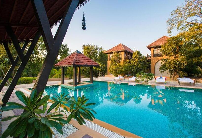 Vannraj Resort And Spa