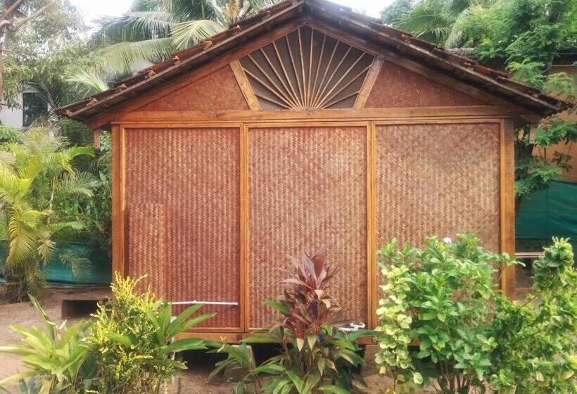 Village Susegat Beach Resort