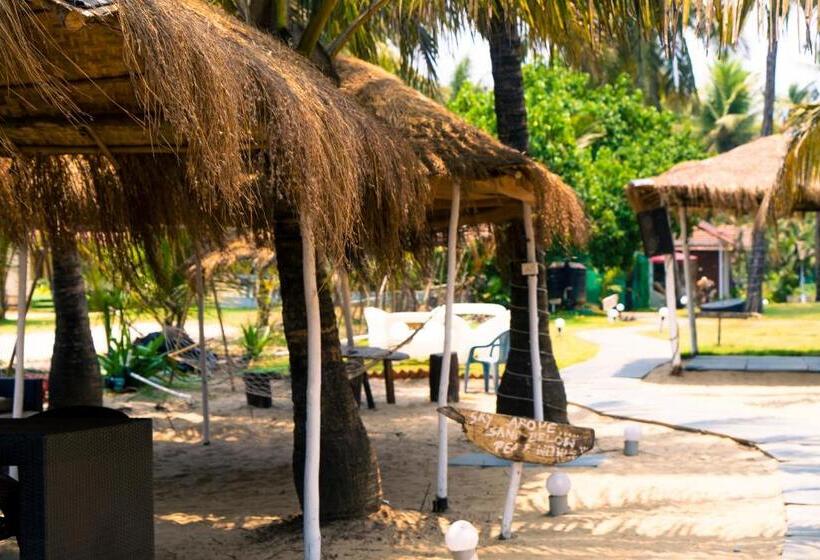 Village Susegat Beach Resort