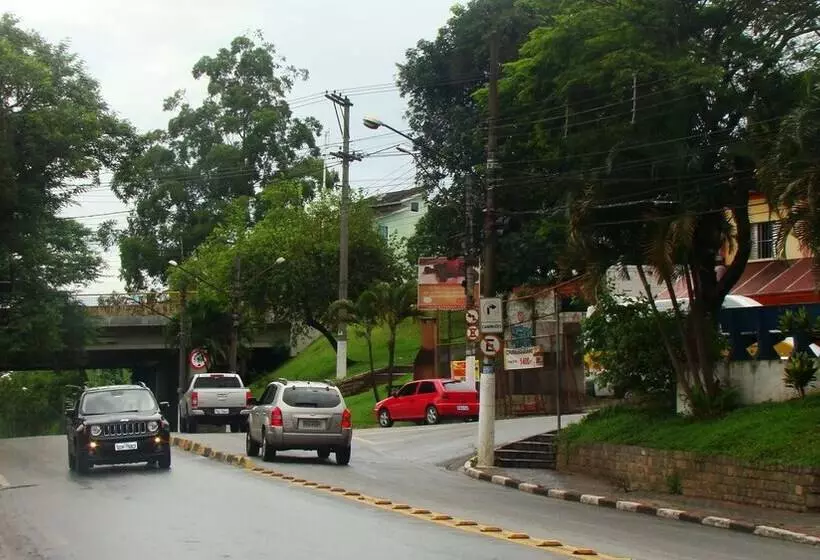 ユースホステル Pam Pousada Natureza