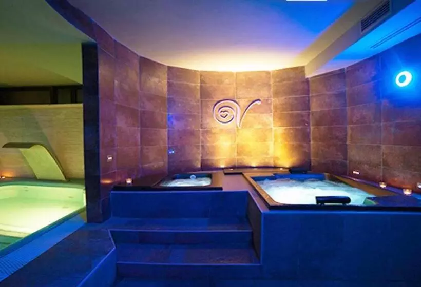 Aamiaismajoitus (B&B) Halex Room&food