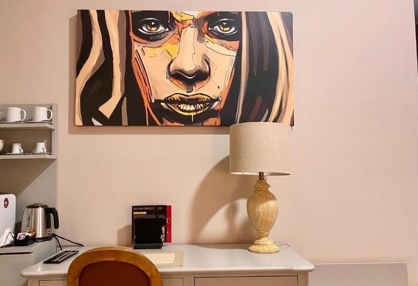 Bed and Breakfast Halex Room&food