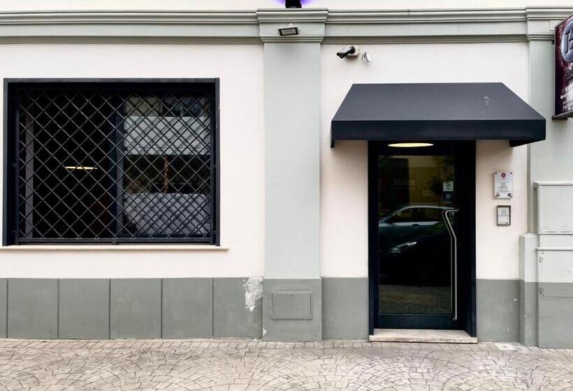 Bed and Breakfast Halex Room&food