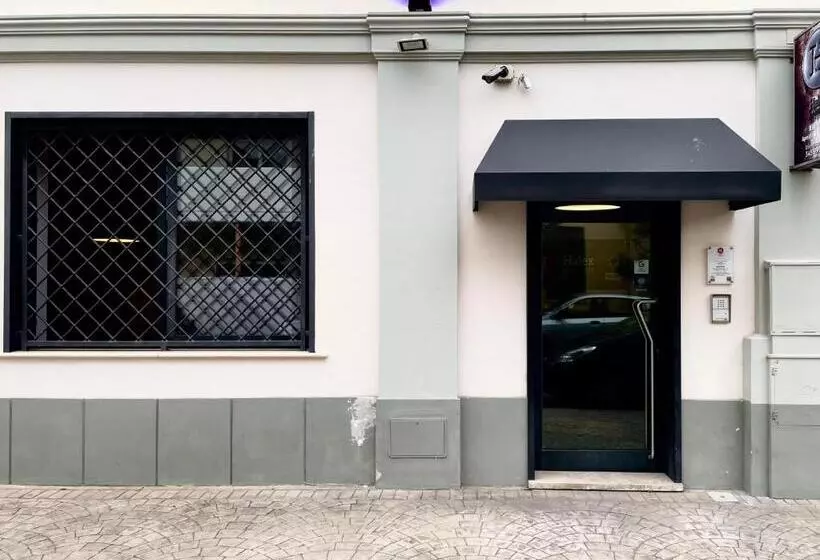 Aamiaismajoitus (B&B) Halex Room&food