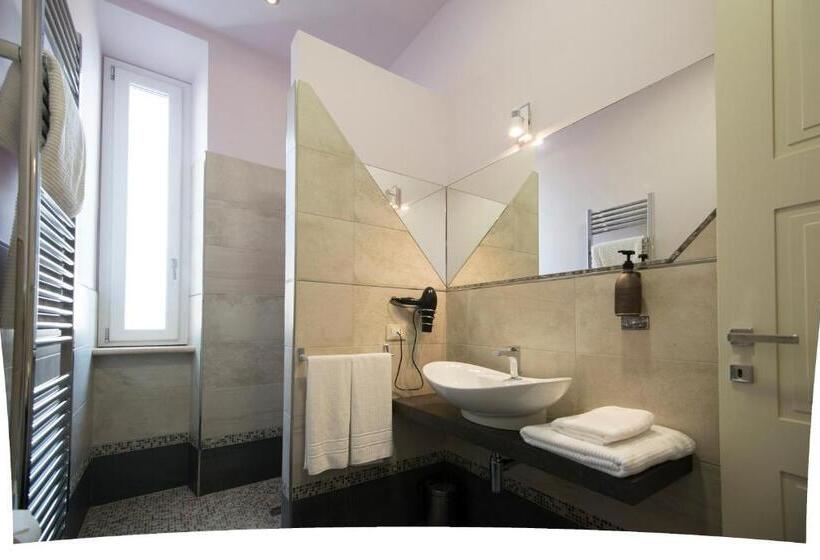 Bed and Breakfast Halex Room&food