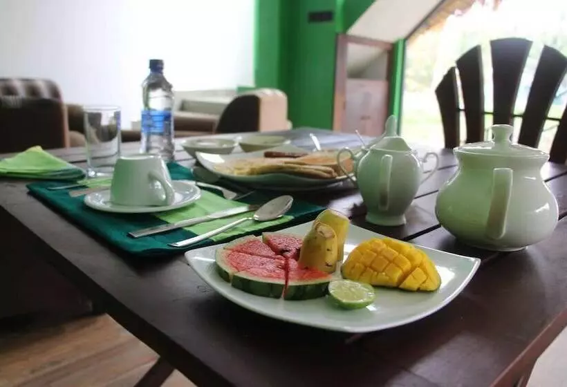 تختخواب و صبحانه Yalabnb