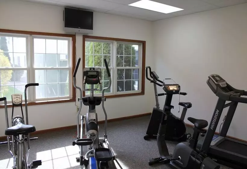 Hotelli Farmstead Inn And Conference Center