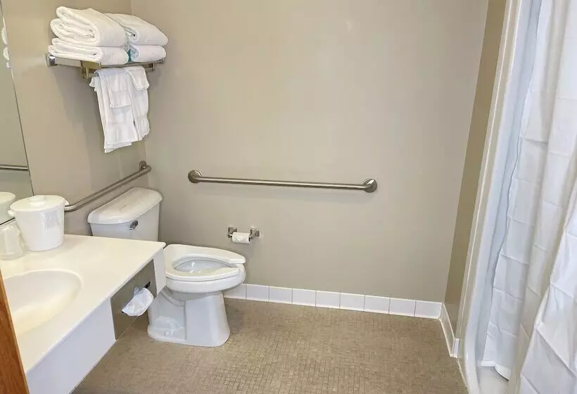 Hotelli Farmstead Inn And Conference Center