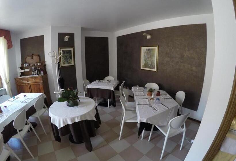 Отель Ristorante Centrale