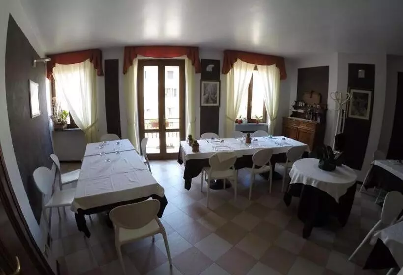 ホテル Ristorante Centrale