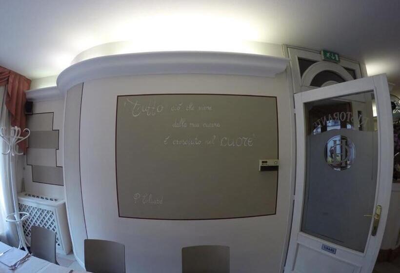 Отель Ristorante Centrale