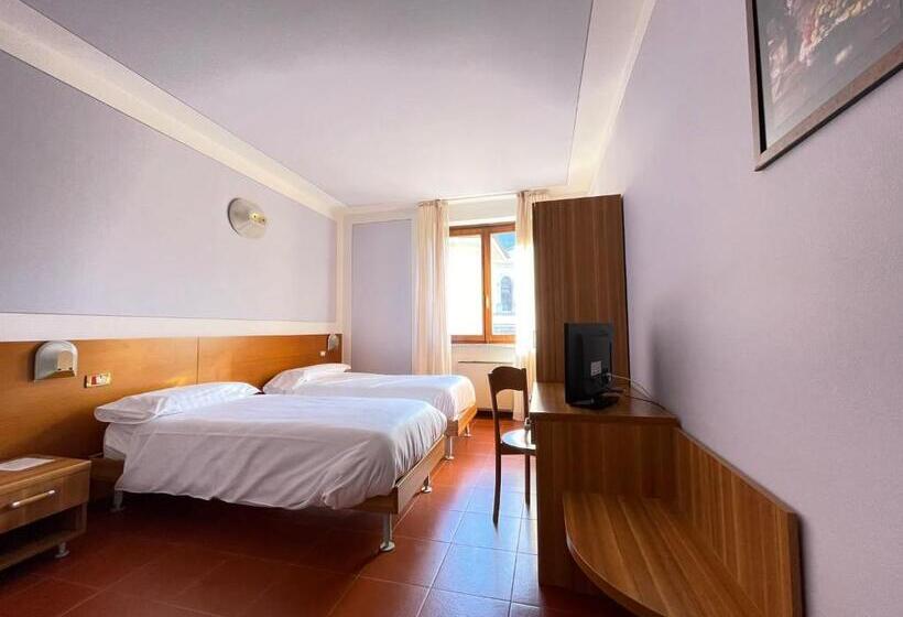 Отель Ristorante Centrale