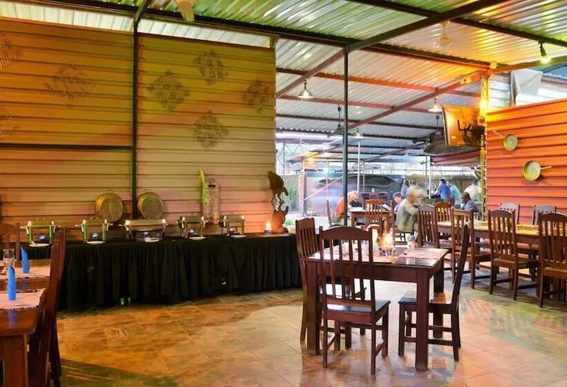 هتل Thebe River Safaris