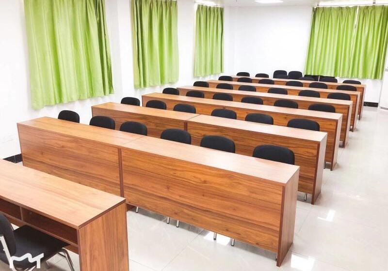 בית מלון כפרי Vatica Anhui Hefei South High Speed Rail Station Susong Road