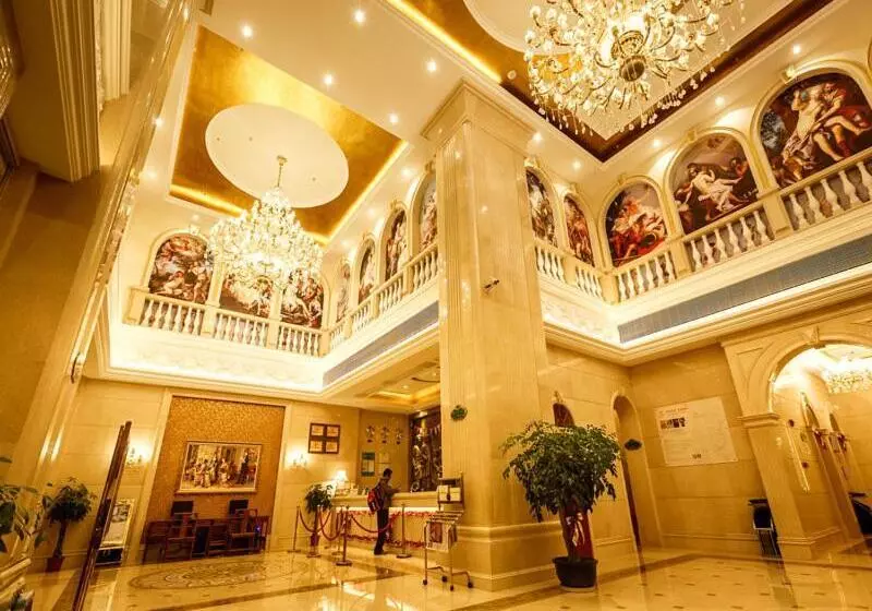 Vienna Hotel Shaoguan Wuli Pavilion