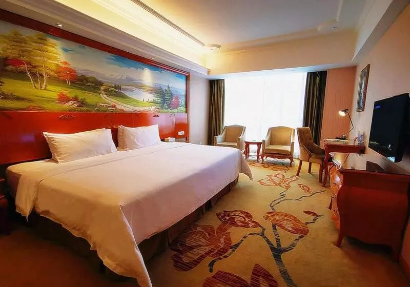 Vienna Hotel Shaoguan Wuli Pavilion