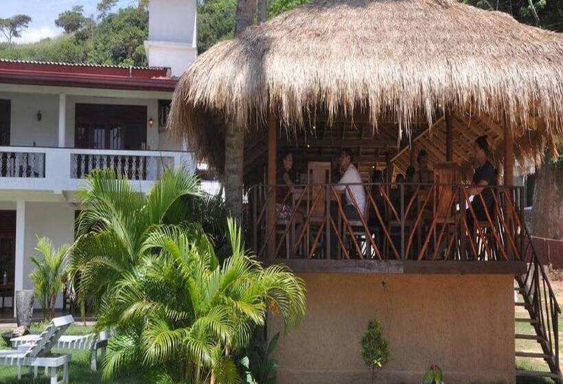 ホテル Vista Randiya Sea View Inn