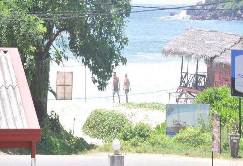 ホテル Vista Randiya Sea View Inn