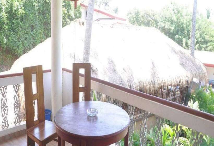 ホテル Vista Randiya Sea View Inn