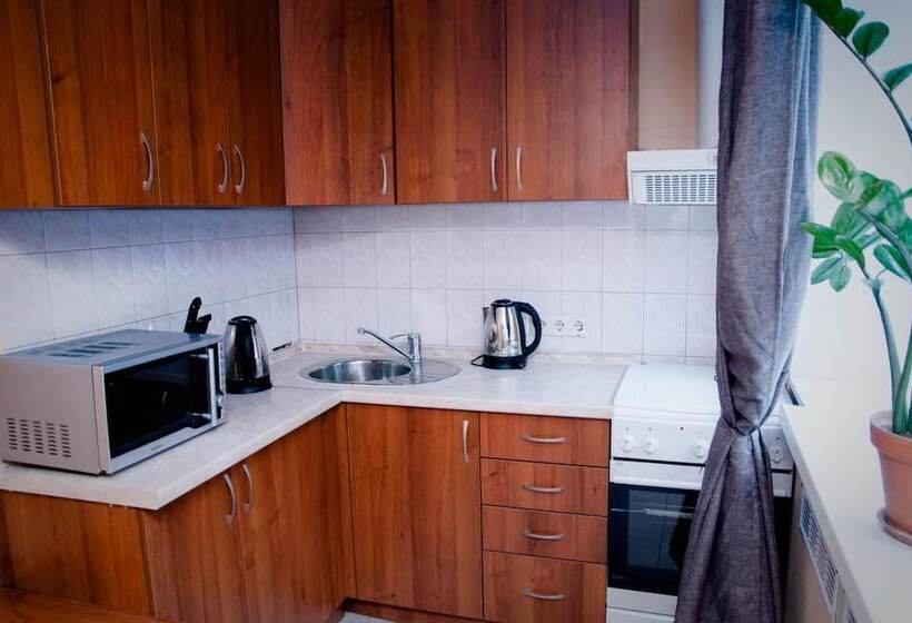 Potter Globus   Hostel