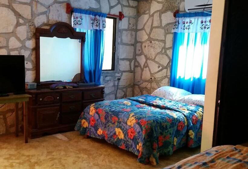 Rancho Tranquilo Hostel