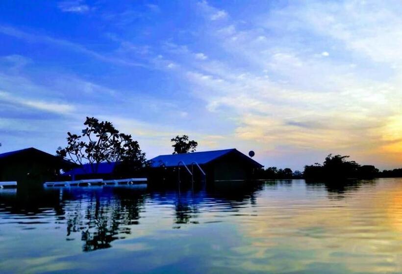 Resort Birdwing Sigiriya
