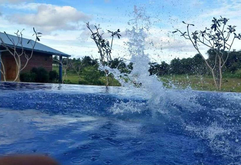 Resort Birdwing Sigiriya