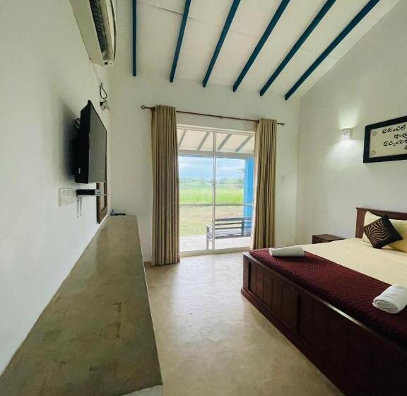 Resort Birdwing Sigiriya