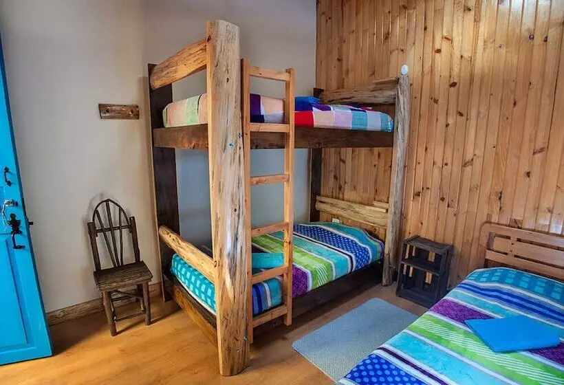 Retkeilymaja Casa Hospedaje La Bohemia