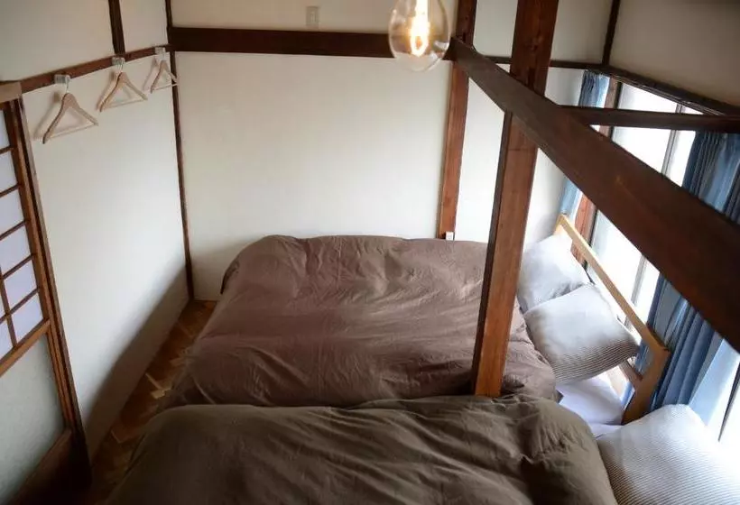 ベッドアンドブレックファースト Bed&breakfast Ichi