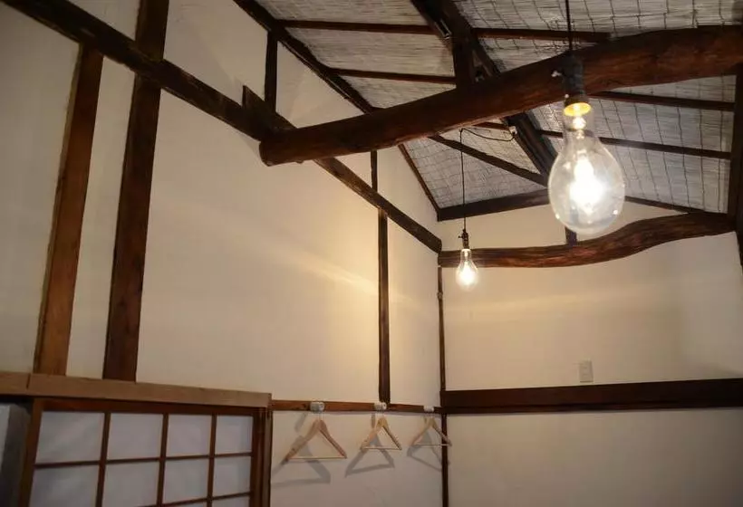 ベッドアンドブレックファースト Bed&breakfast Ichi